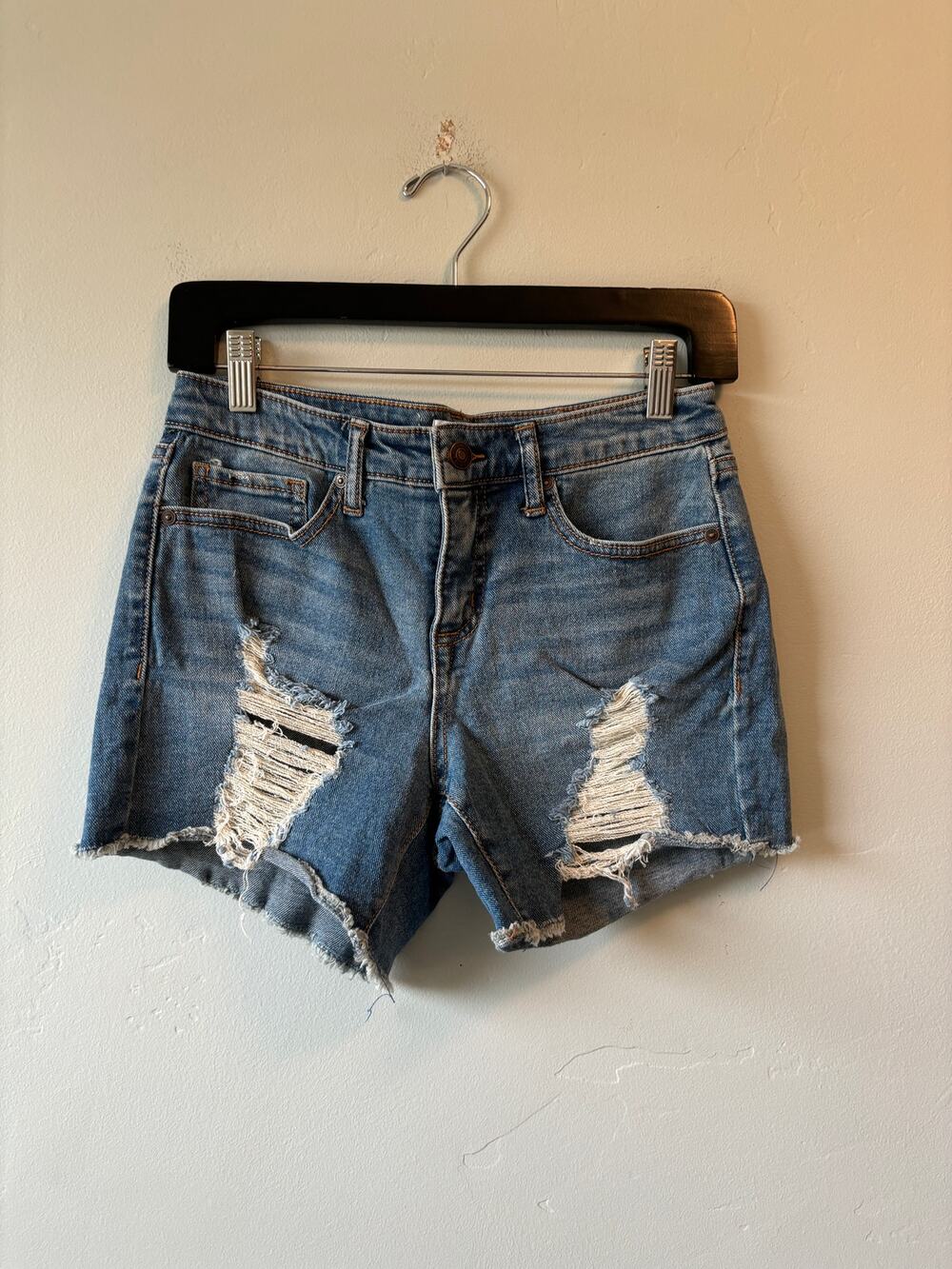 Sofia Jeans Distressed Medium Wash Denim Shorts